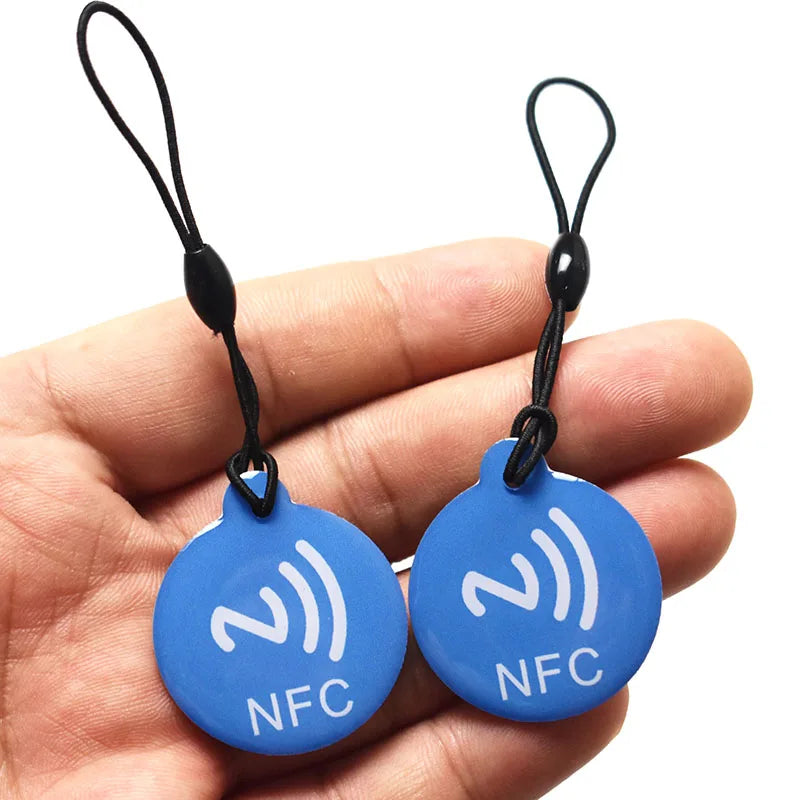 Tag NFC 213 en résine cristal 13,56 MHz