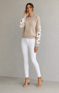 Pull élégant en maille jacquard à fleurs