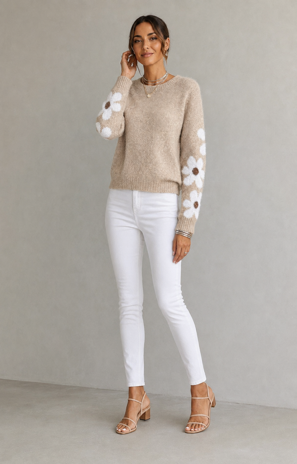 Pull élégant en maille jacquard à fleurs